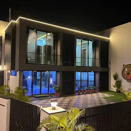 Stayhaven Starmount 4Bhk & Pool